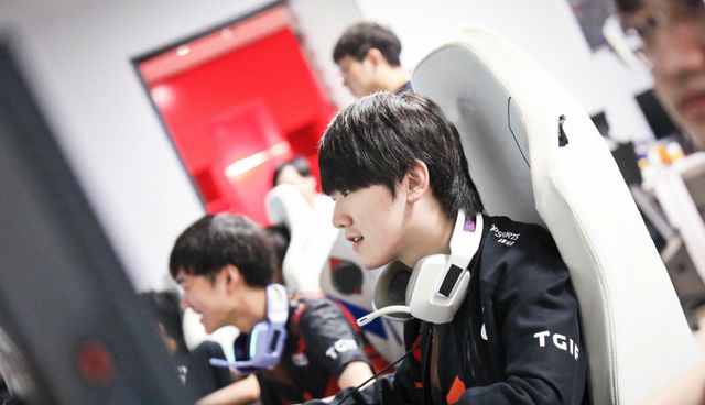 更是无数次 更是无数次